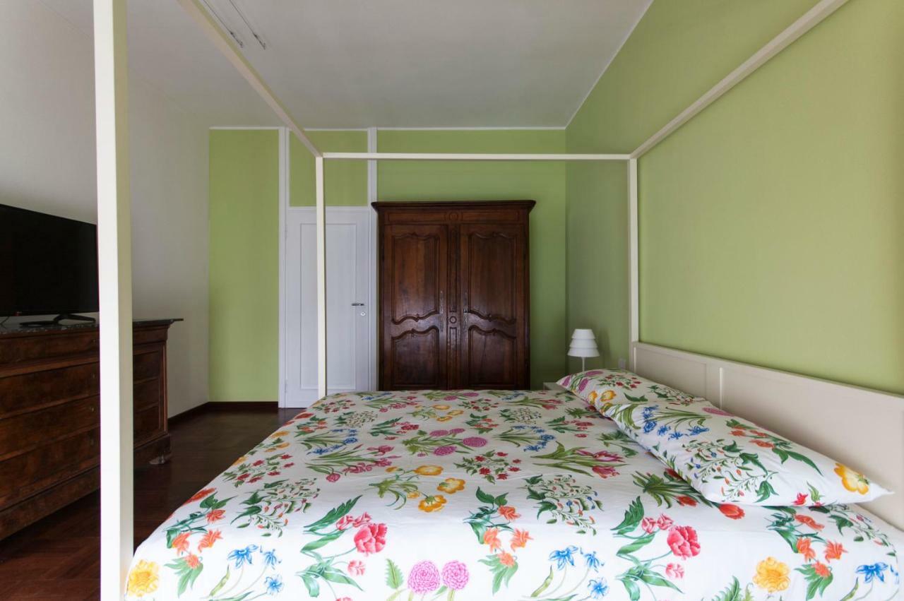 Ferienwohnung Luxurious 4Bdr Penthouse Near Duomo Cathedral Mailand Exterior foto