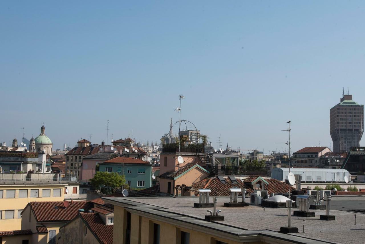 Ferienwohnung Luxurious 4Bdr Penthouse Near Duomo Cathedral Mailand Exterior foto