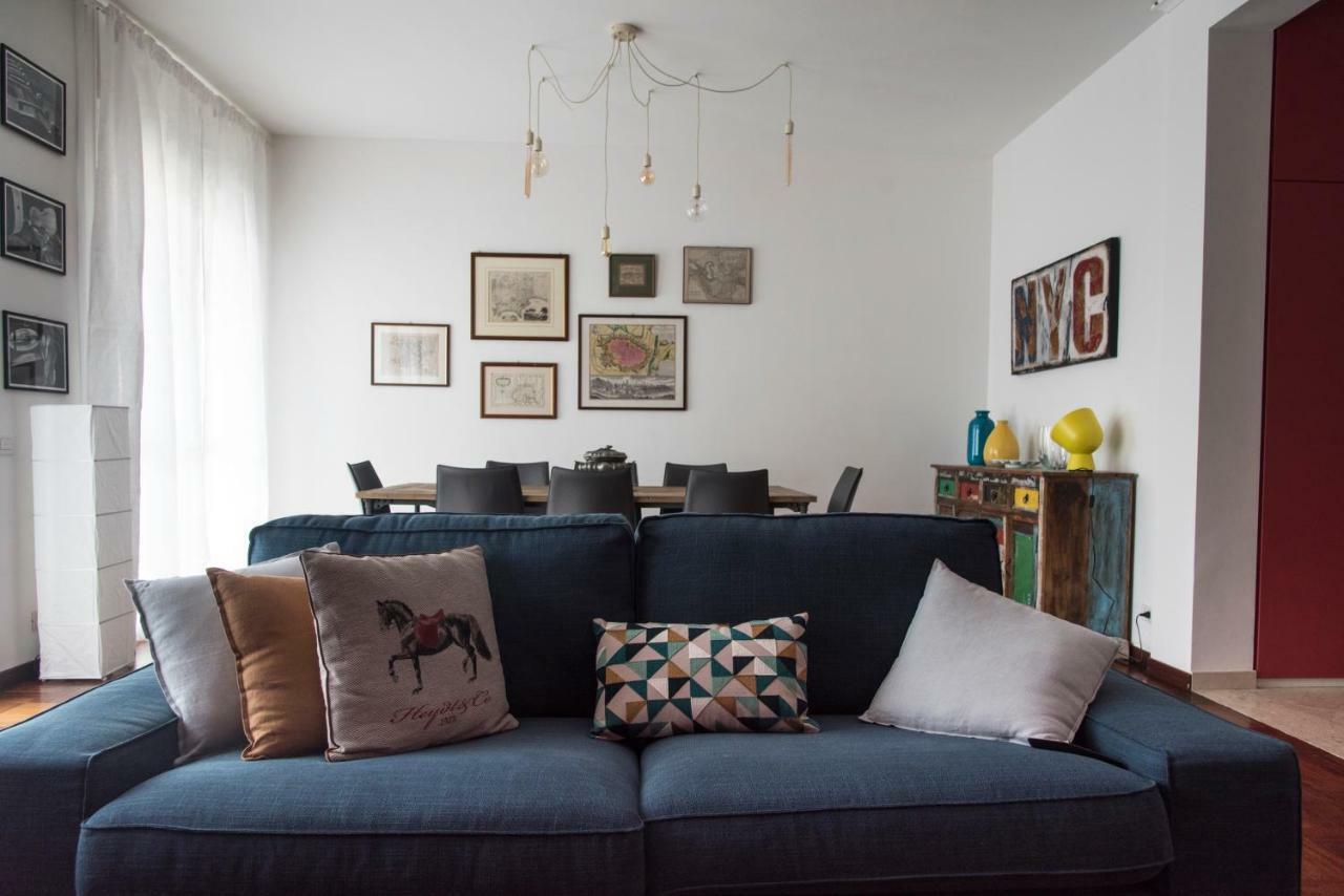 Ferienwohnung Luxurious 4Bdr Penthouse Near Duomo Cathedral Mailand Exterior foto