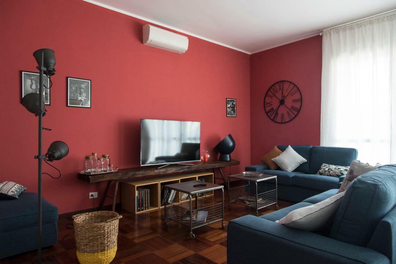 Ferienwohnung Luxurious 4Bdr Penthouse Near Duomo Cathedral Mailand Exterior foto