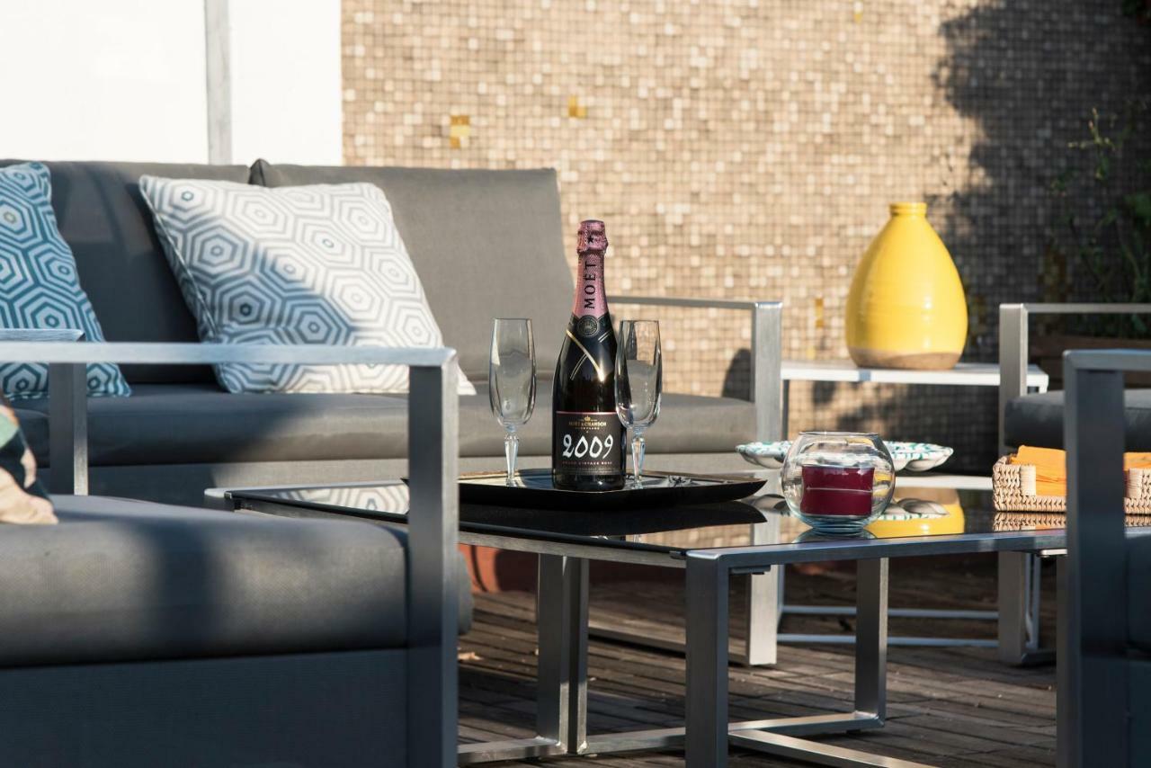 Ferienwohnung Luxurious 4Bdr Penthouse Near Duomo Cathedral Mailand Exterior foto