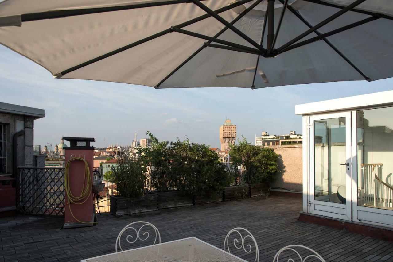 Ferienwohnung Luxurious 4Bdr Penthouse Near Duomo Cathedral Mailand Exterior foto